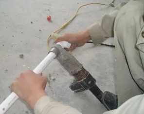 罗山漏水维修电话